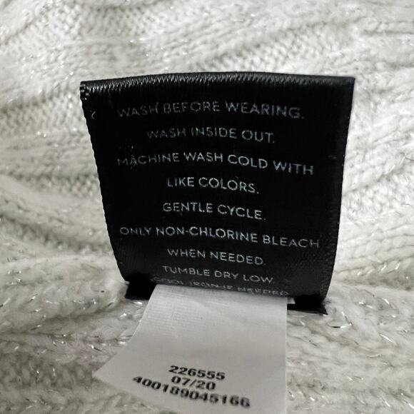 Simply Vera Vera Wang Metallic Gray Pullover Sweater Size Large - Picture 11 of 11